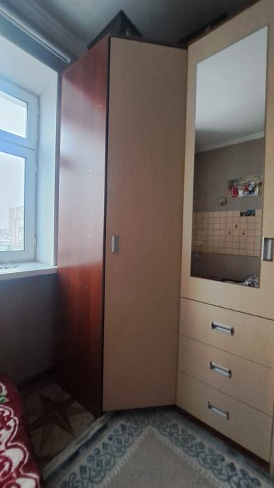 Продам шкаф хорошим состояние