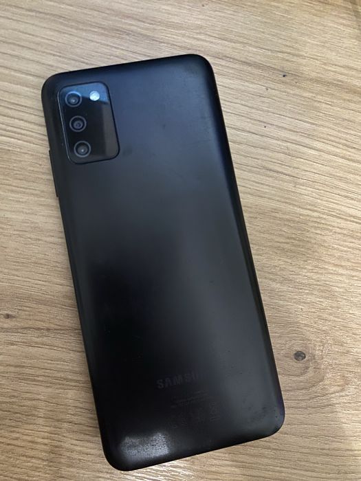 Samsung Galaxy A03s (Ecran spart, perfect funcțional)