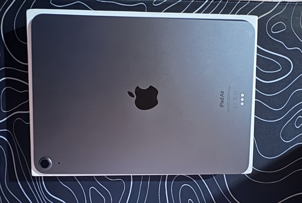 iPad Air 5 (Generația a 5-a) M1
