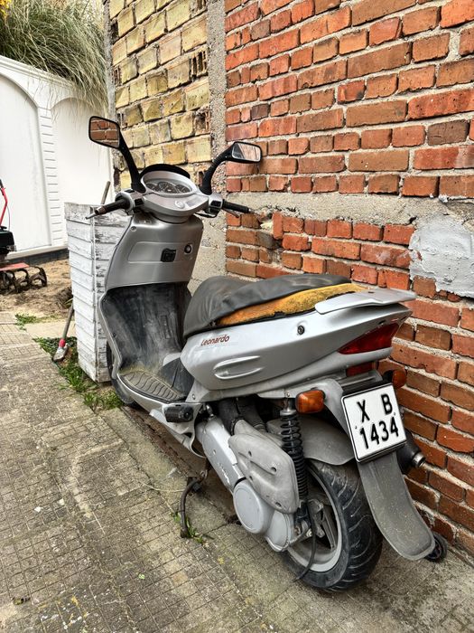 Aprilia leonardo 150