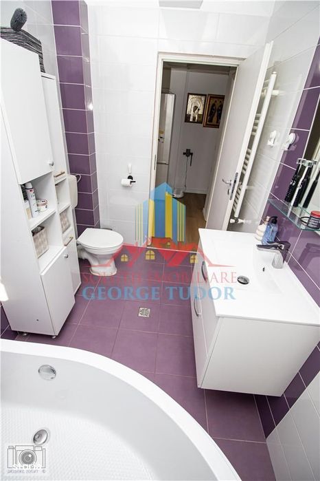 Apartament 95 mp, 2 camere + mansarda,  Str. Tineretului Nr 66,  Chiaj