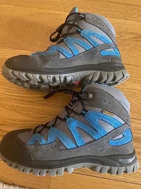 Детски зимни боти