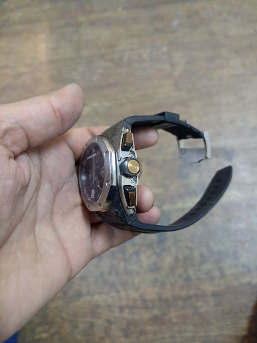 Модель часы #A/P
Механизм:на батарейках 
Ремешок:резиновые 
Стекло:мин