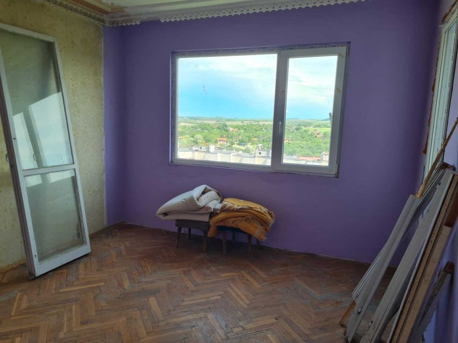 Продава се Тристаен апартамент в Плевен, Дружба 4 - 98 кв.м за 898 €/кв.м - Снимка #9