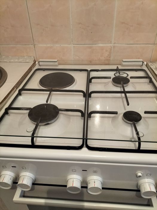 Продам газплиту Bosch