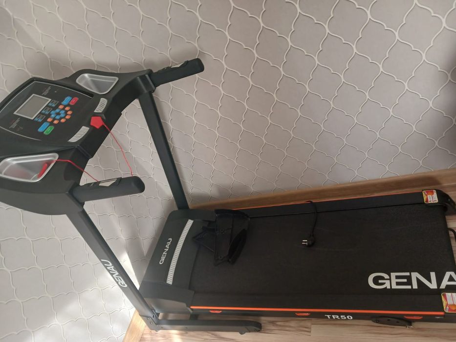 Беговая дорожка Genau