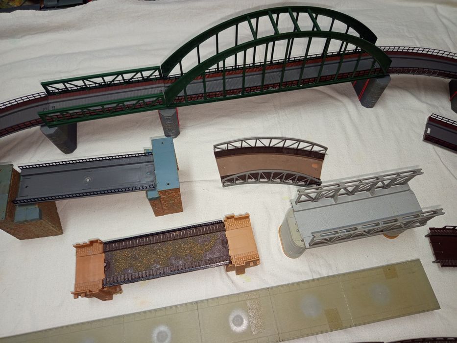 Poduri pasarele HO Marklin Faller Vollmer trenulețe diorama Roco piko