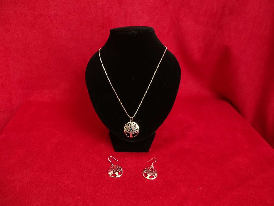 Посребрени бижута