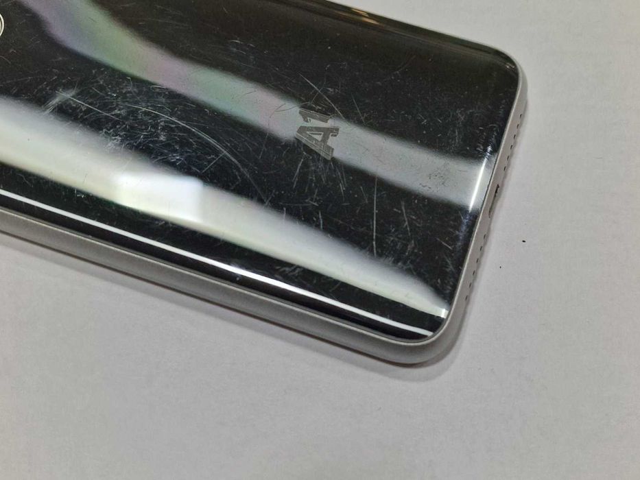 Смартфон А1 2020