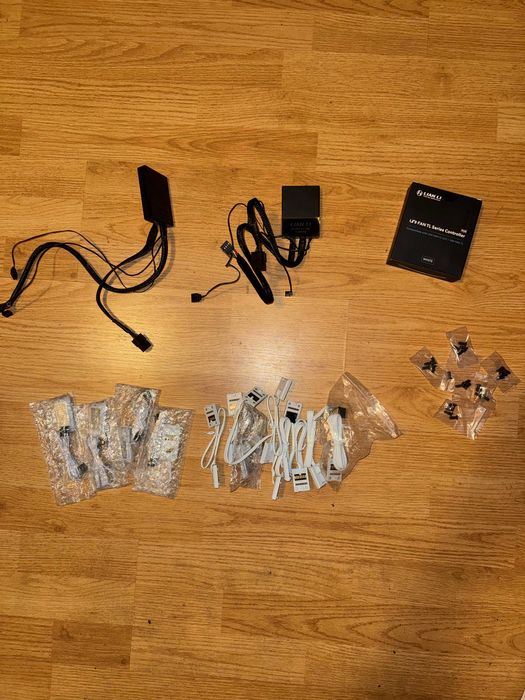 Ventilatoare/Fanuri LianLi UNI FAN TL LCD/non-LCD wireless/non-wireless 120/140