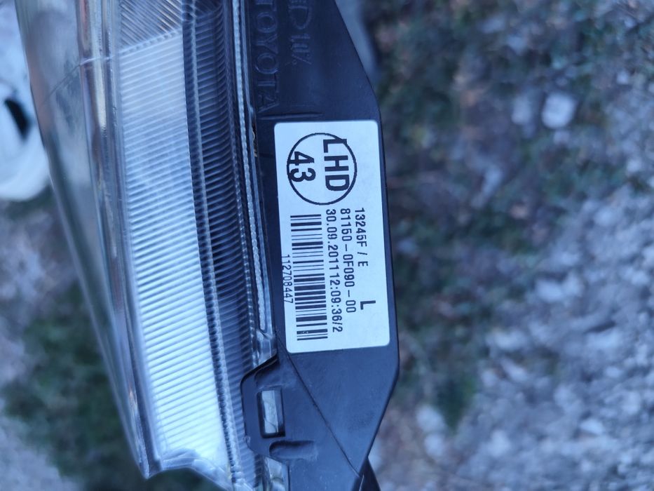 Фарове за  Тойота Версо 2009-2013