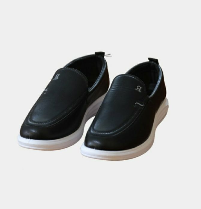 Optom poyabzal sotamiz.xamkorlikka taklif qilamiz.