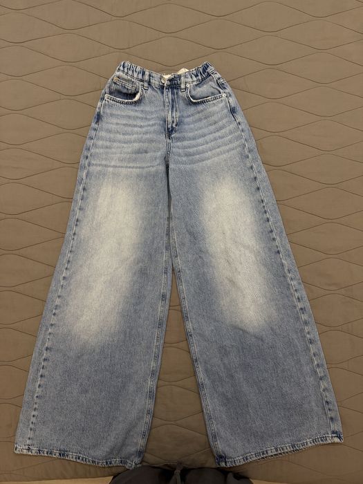 Джинсы  для девочки-подростка