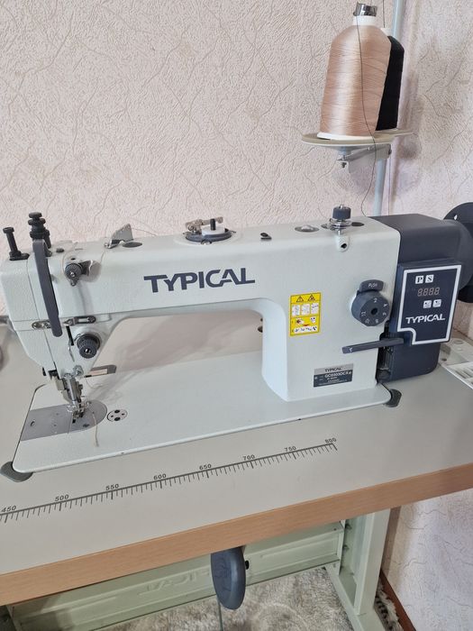 Швейная машинка Typical