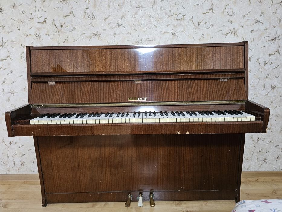 Пианино Petrof Чехославакия