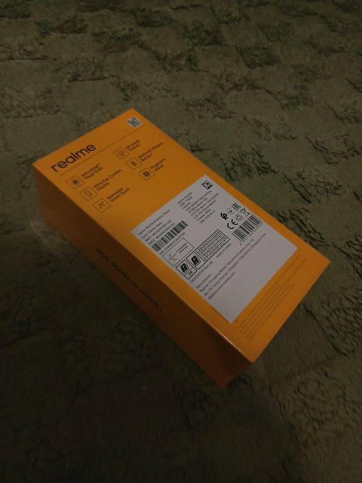 Realme Note 60x.