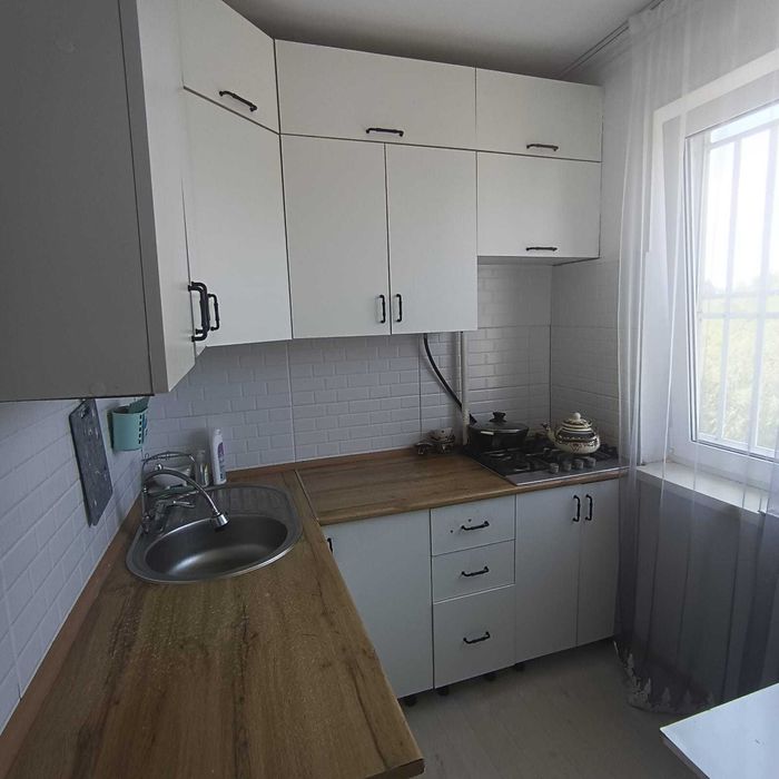 Продам 2 к.кв. в р-не Электрон