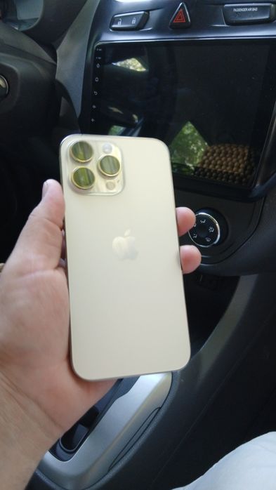 Iphone 14 pro max sotiladi xolati tiniq