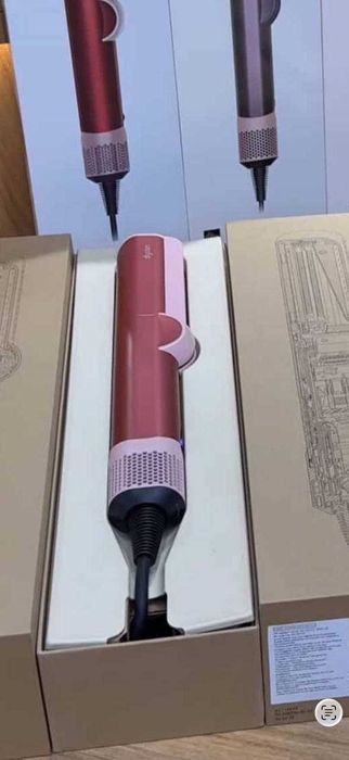 Выпрямитель для волос Dyson Airstrait