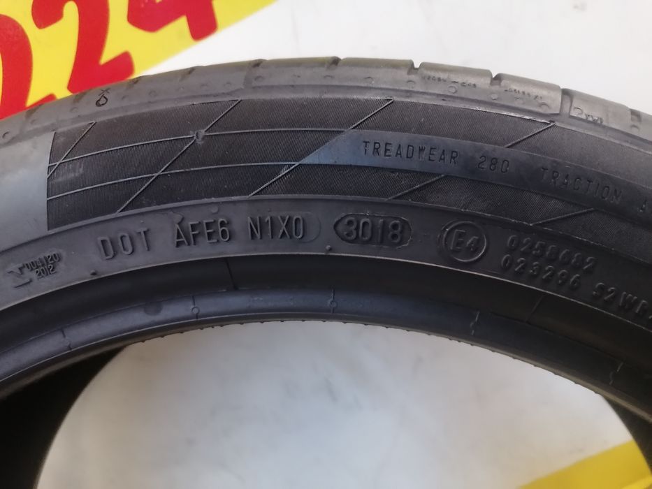 235/45/19 2*Continental vara 99v dot 3018.  5,,00mm