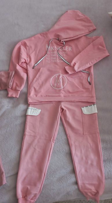 Детский спортивный костюм