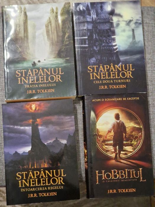 Stăpânul Inelelor - Seria Completa + Hobbitul