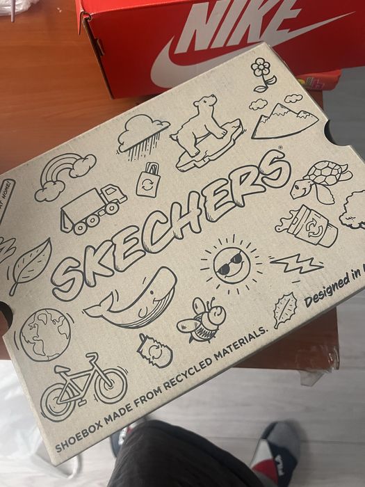 Кроссовки скечерз 33размер