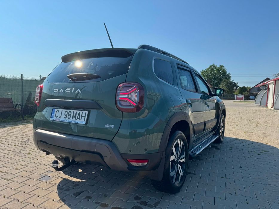 Vând Dacia Duster 2024