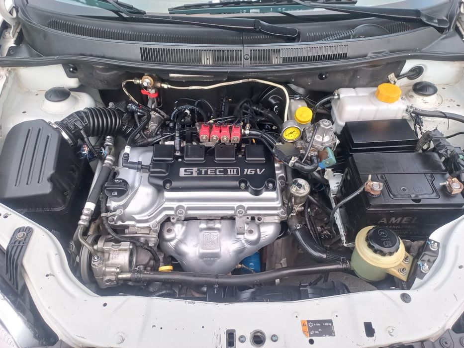 Продаётся Автомобиль марки NEXIA-3