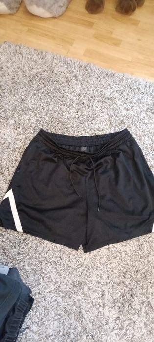 Pantaloni scurți Adidas