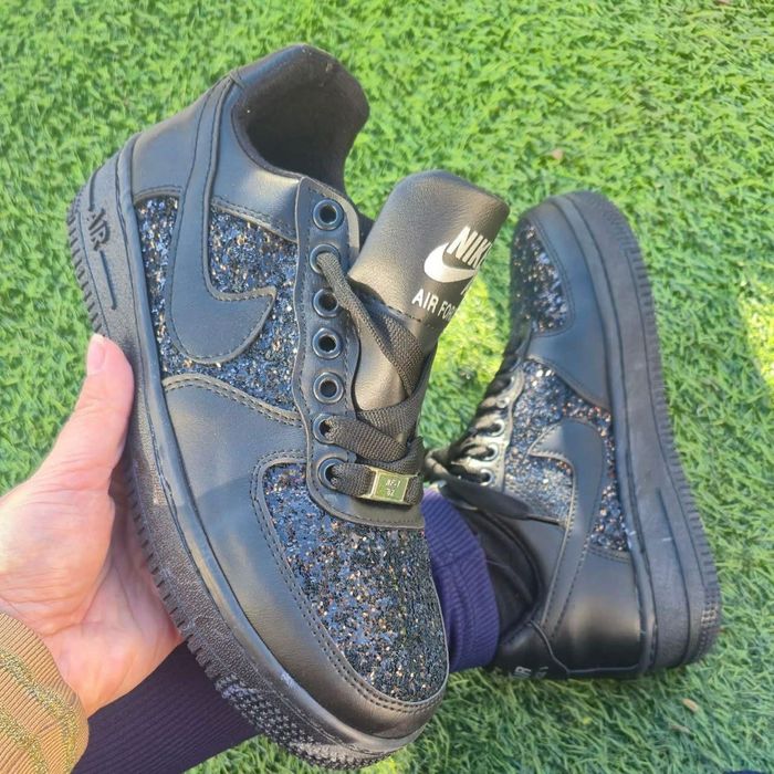 Adidasi dama și barbati