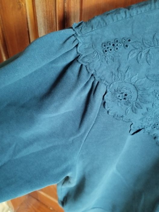 Bluză sport bleumarin, nouă fără etichetă, mărimea L
