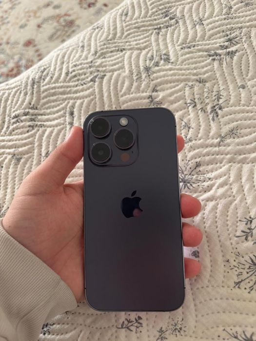 продам Айфон 14 про