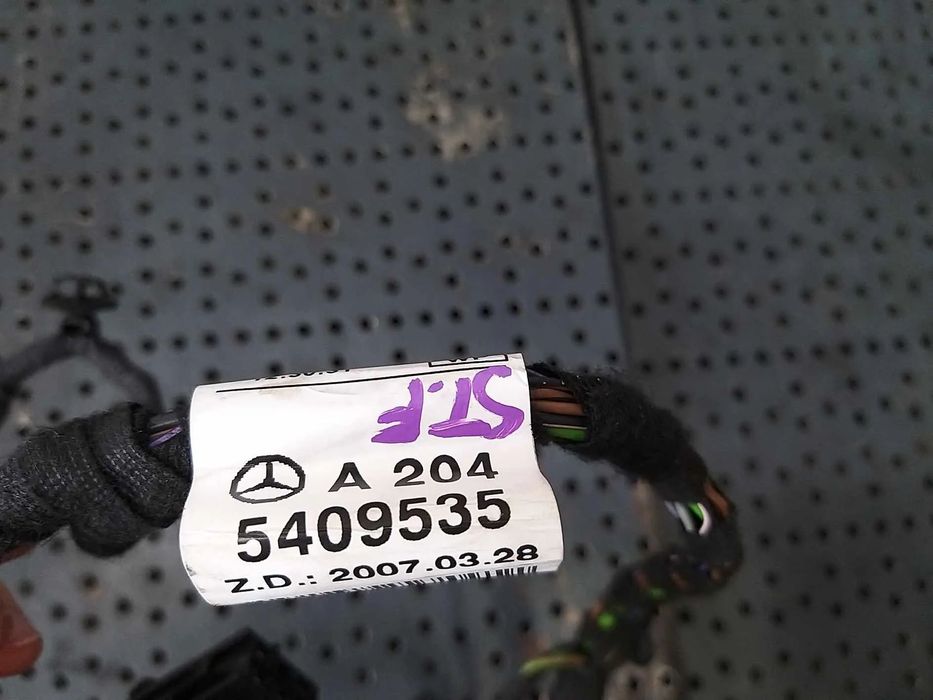 Instalatie electrica usa stanga fata mercedes c class w204 a2045409535