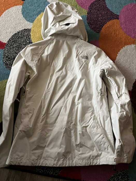Vând geacă The North Face