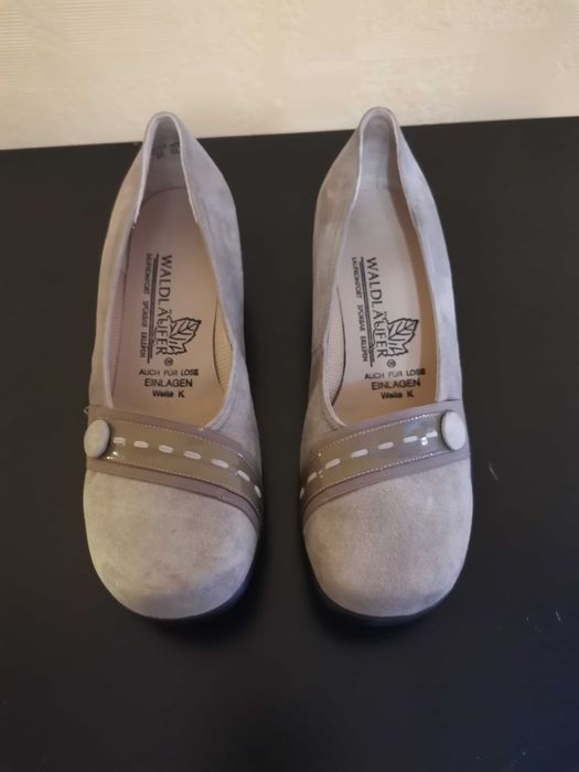 Женская обувь. Туфли.