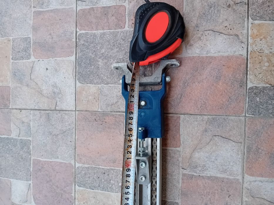 Automatizare poartă garaj cu telecomandă