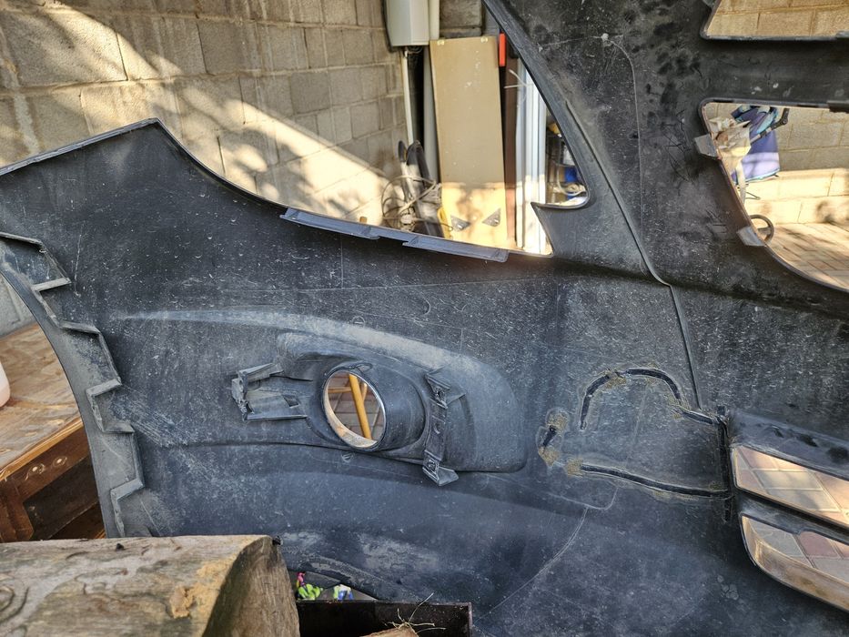 Бампер б/у оригинал на кобальт