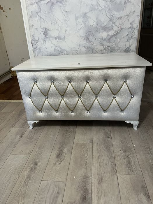 Сандық сатылады