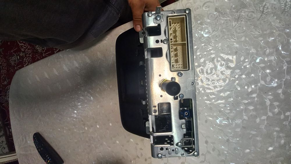 Android manitor hyunday