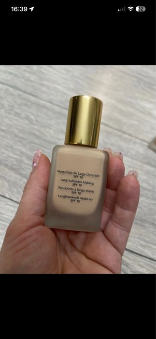 Fond de ten Estee Lauder