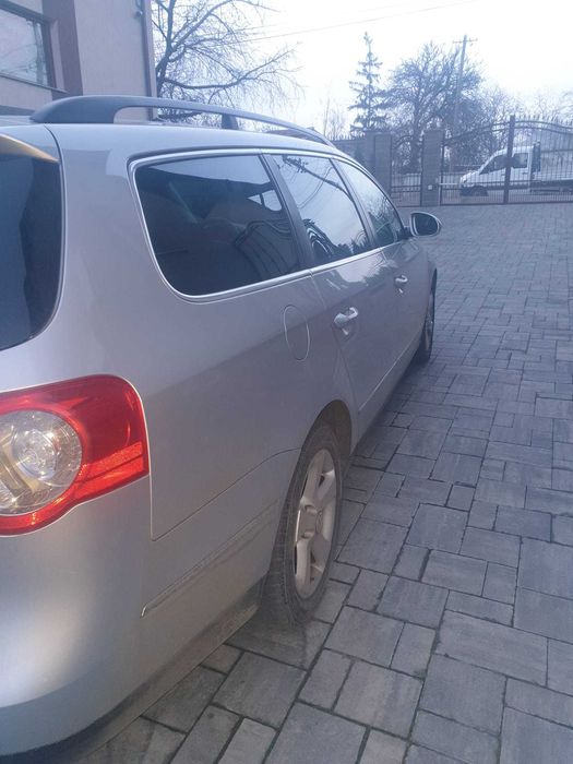 Vând Volskwagen Passat