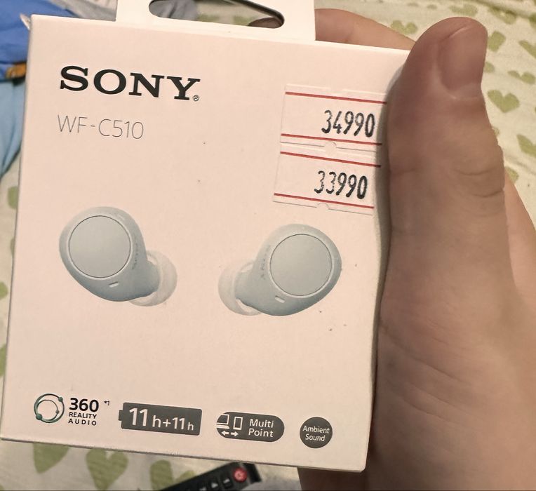 Продам наушники, марка Sony, совершенно новые, не пользовались ими