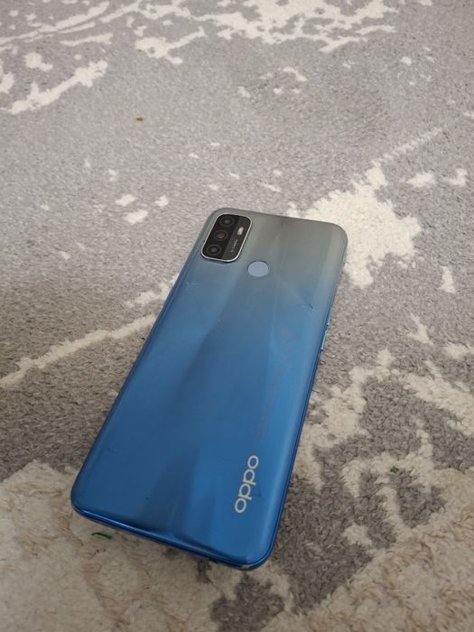 Оппо а53 в хорошом состояние