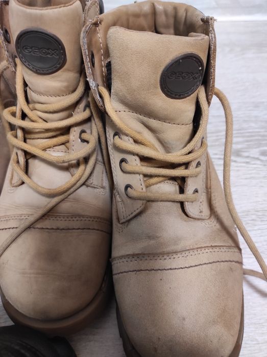 Намалям- Боти(GEOX-N:35),боти Timberland-N:38,маратонки Reebok-N:38