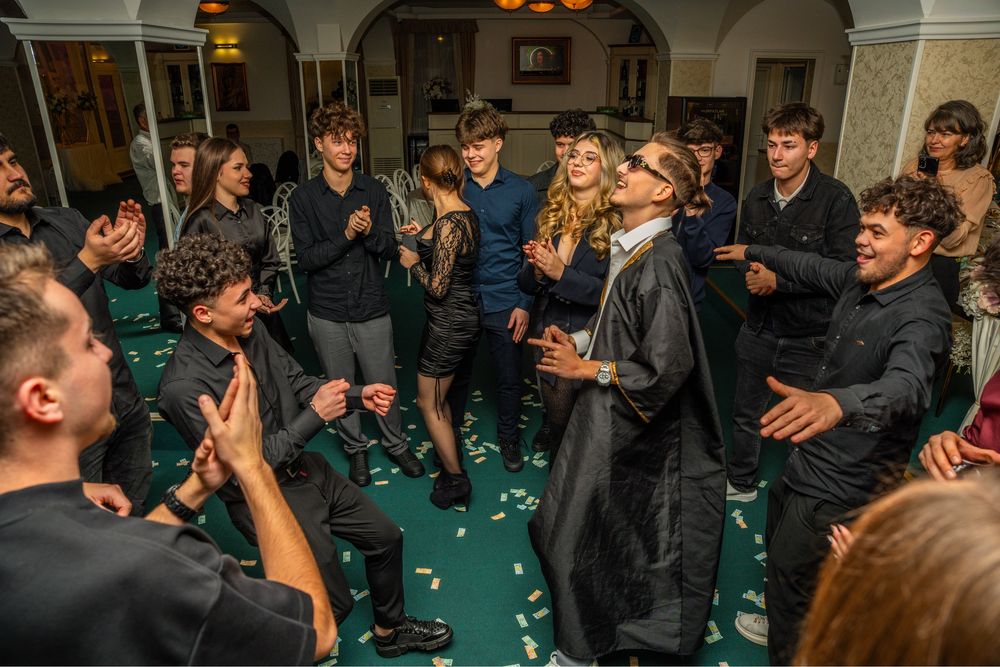 Fotograf evenimente - PRETURI MICI