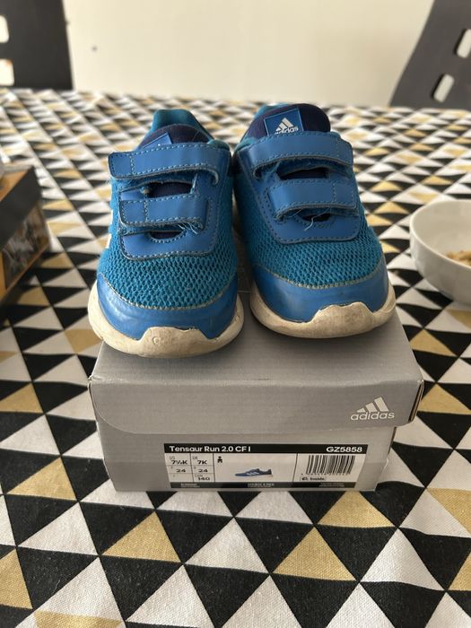 Детски носени обувки