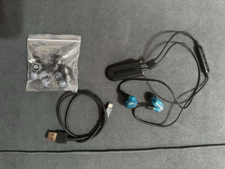 Наушники SHURE, SE215 bluetooth.