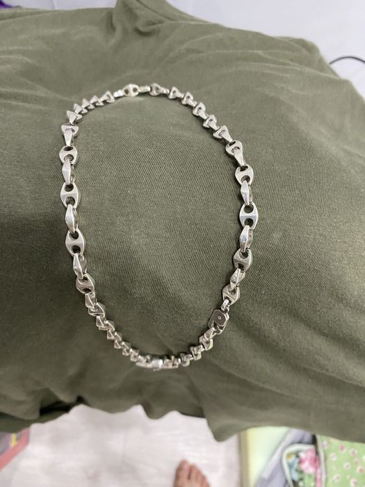 Продам серебрянную цепь