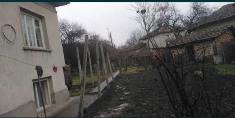 Продава се Къща в Севлиево - 100 кв.м за 102 €/кв.м - Снимка #1